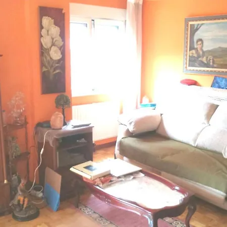 With One Bedroom In With Wifi 1 Km From The Beach *