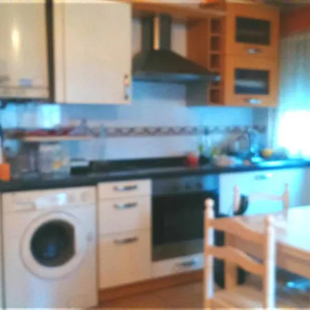 アパート With One Bedroom In With Wifi 1 Km From The Beach ヒホン